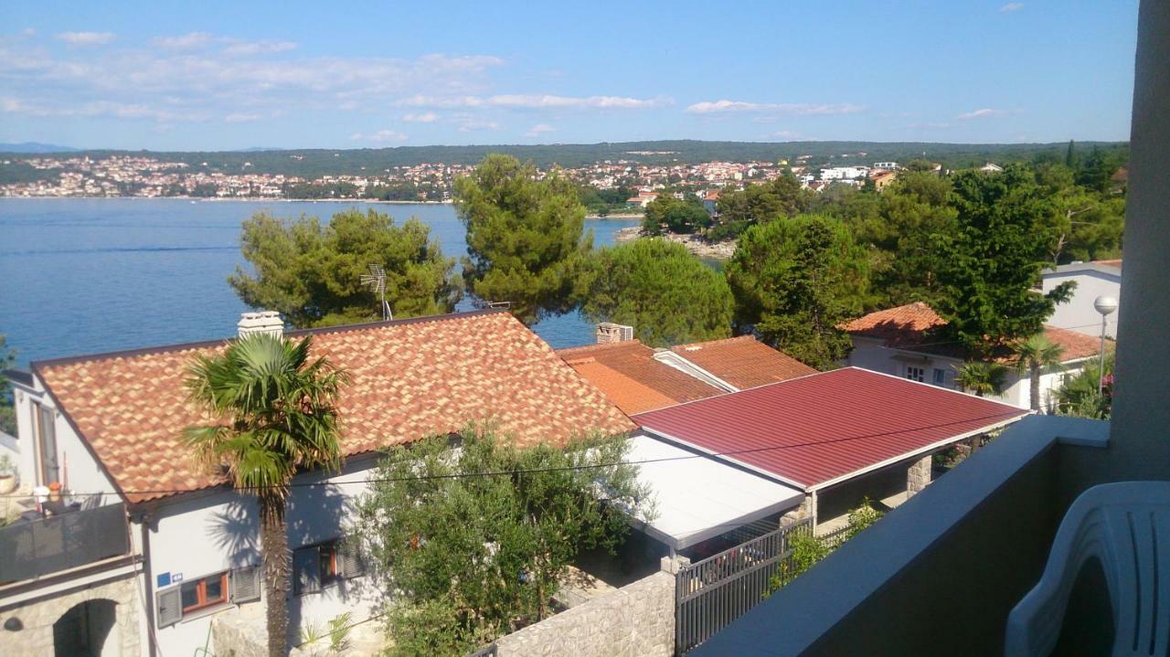 Apartments Dora Vantacici Exterior photo